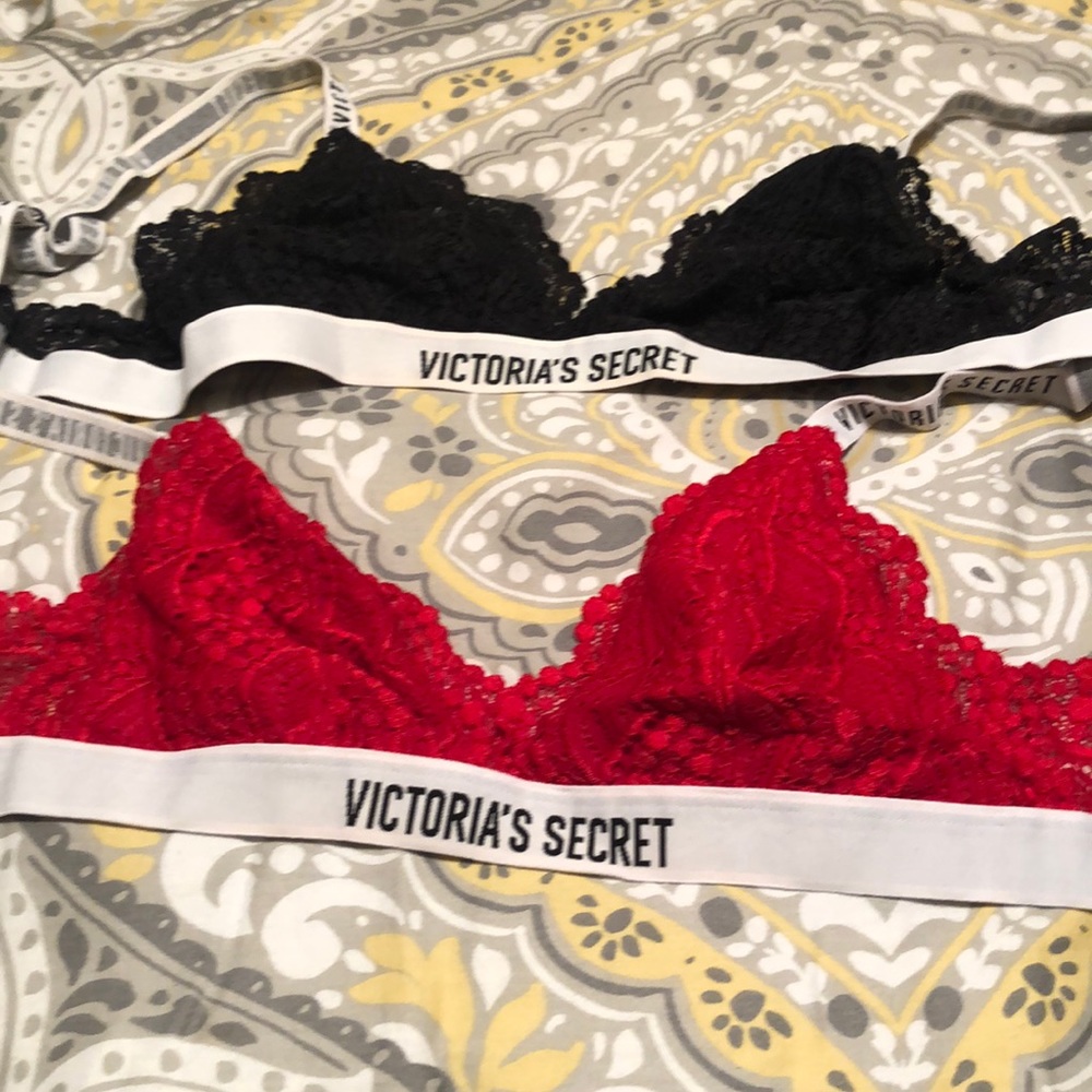 Set of 2 Victoria secret bralette